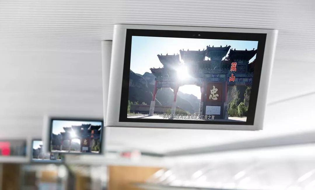 抖音與高鐵正式合作 未來(lái)旅途不再無(wú)聊了-鋒巢網(wǎng)