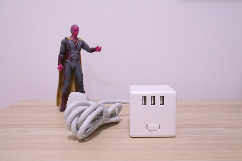 出差旅行神器 米家魔方轉(zhuǎn)換器一個(gè)就夠了！-鋒巢網(wǎng)