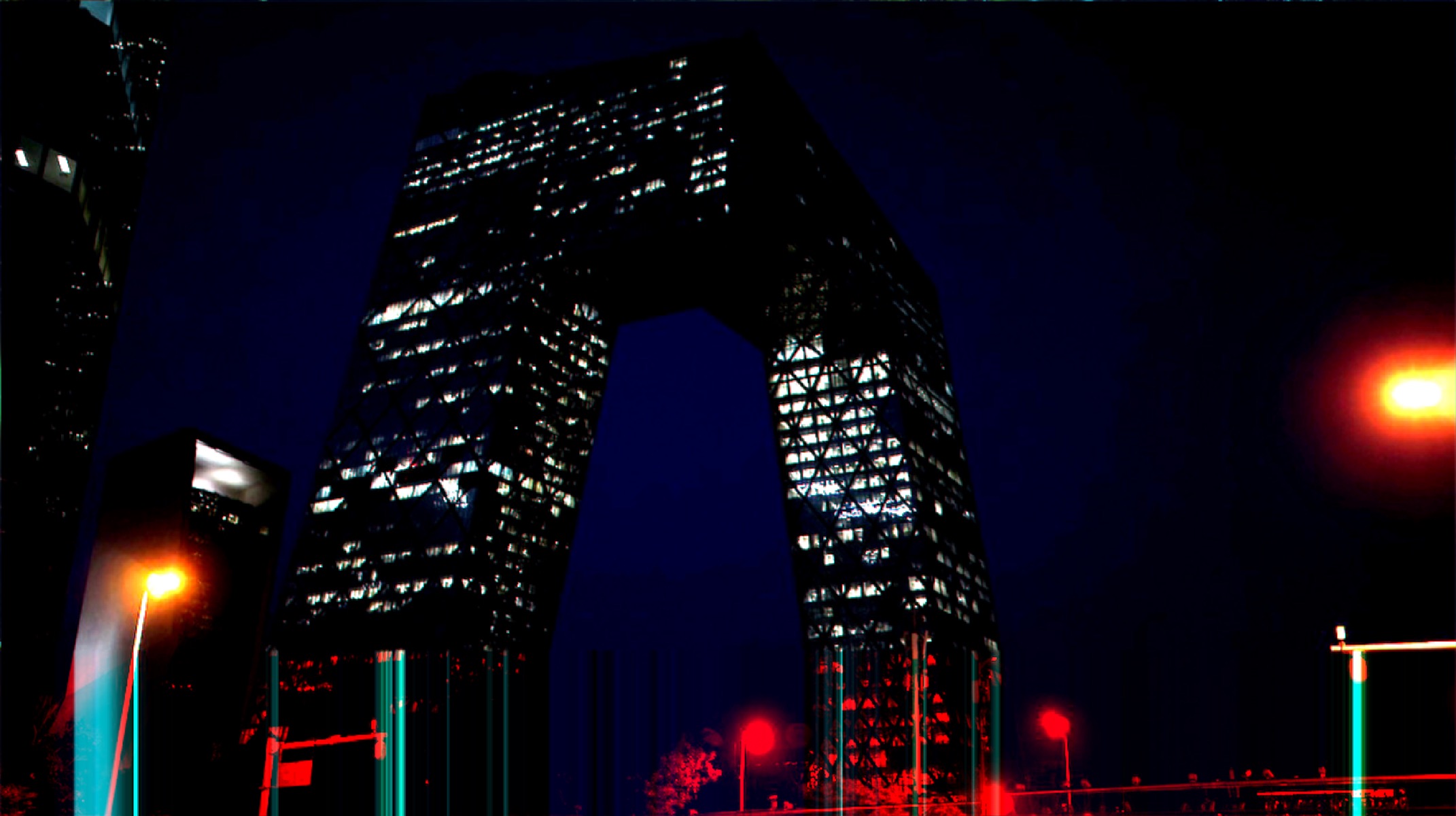 雅迪V1城市體驗(yàn)：舒適輕便，騎行動(dòng)力更強(qiáng)-鋒巢網(wǎng)