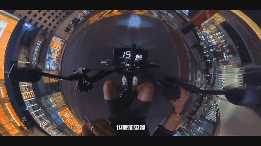 雅迪V1城市體驗(yàn)：舒適輕便，騎行動(dòng)力更強(qiáng)-鋒巢網(wǎng)