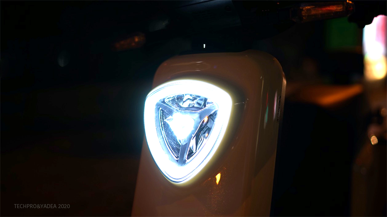 雅迪V1城市體驗(yàn)：舒適輕便，騎行動(dòng)力更強(qiáng)-鋒巢網(wǎng)