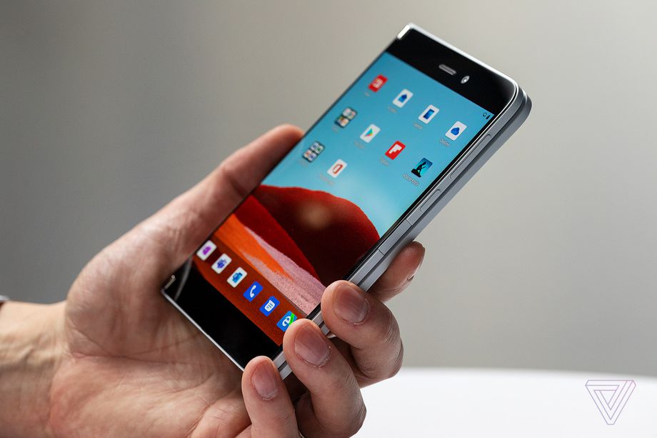 微軟的Surface Duo看起來已經(jīng)準備好發(fā)布了-鋒巢網(wǎng)