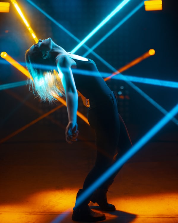 科技反壟斷簡(jiǎn)史:當(dāng)曾經(jīng)的勇者成為惡龍-鋒巢網(wǎng)