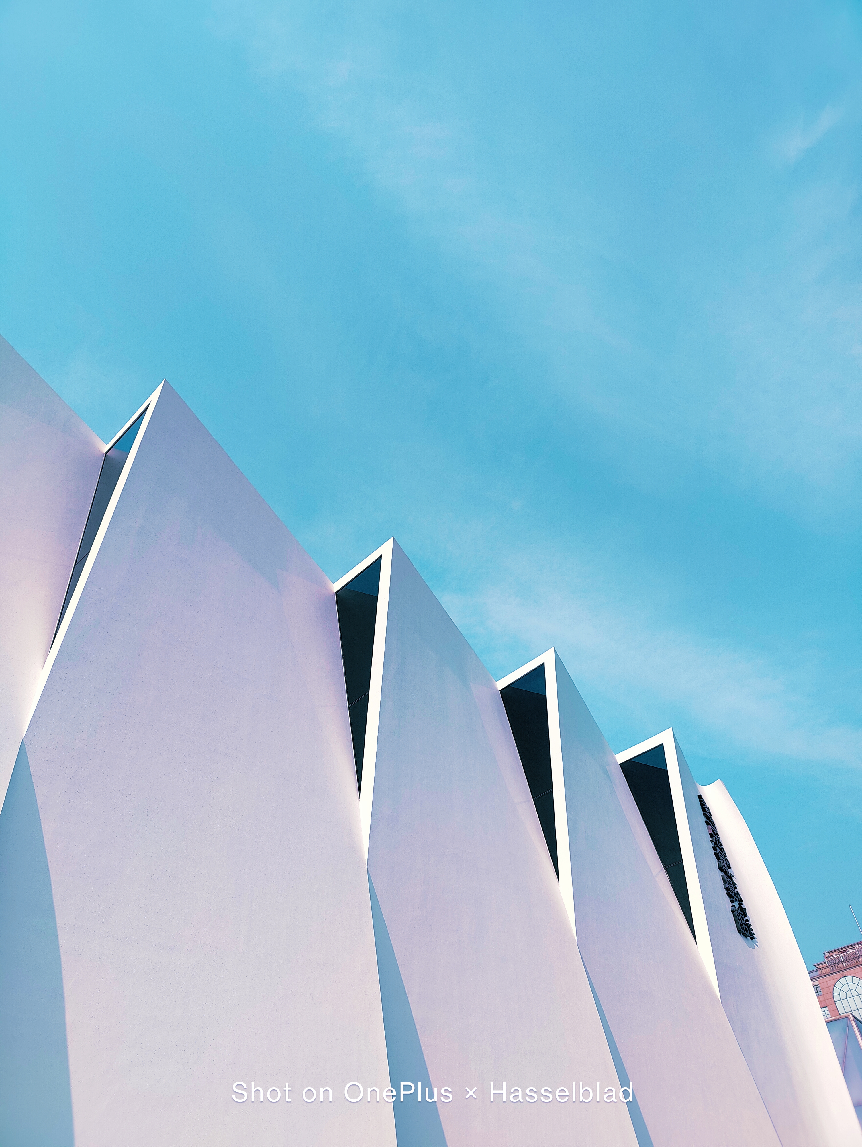 一加9 Pro超廣角體驗(yàn)：超頂?shù)挠跋裼矊?shí)力-鋒巢網(wǎng)