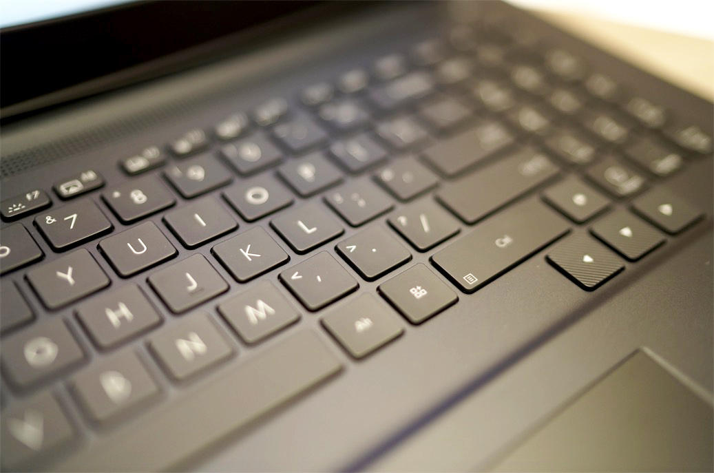 華碩ProArt 創(chuàng)16體驗(yàn)：全新交互+頂級(jí)屏幕 更匹配創(chuàng)作的筆記本-鋒巢網(wǎng)