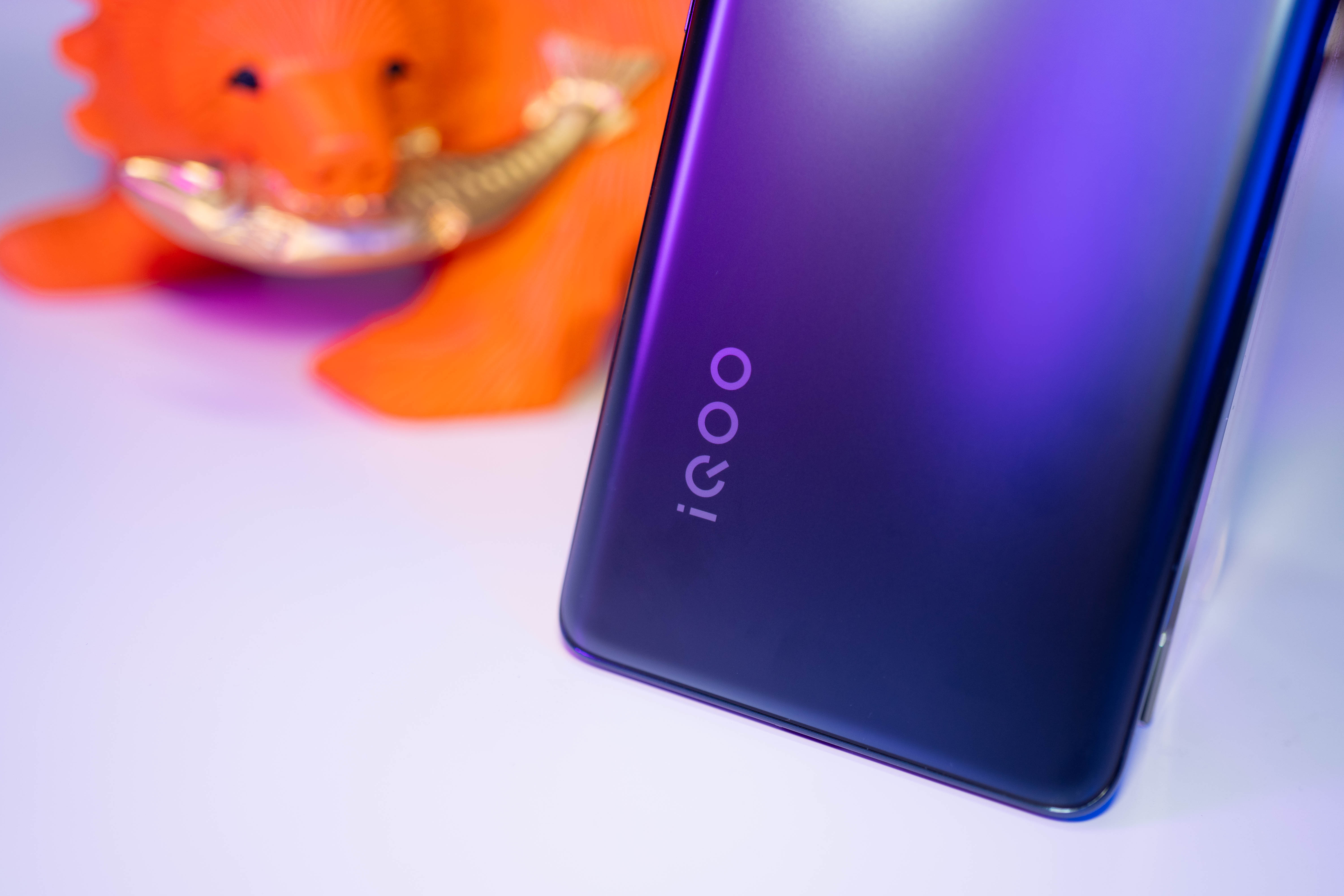 IQOO Neo 5S評測：超凡雙芯，非“繁”人生，年度大成之作-鋒巢網(wǎng)